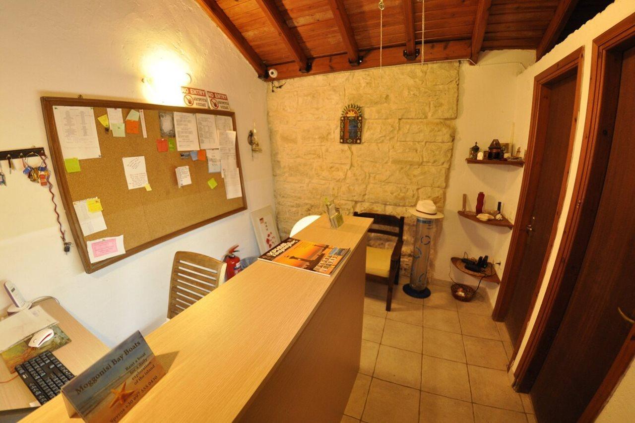 Adamantia Hotel Gaios Bagian luar foto