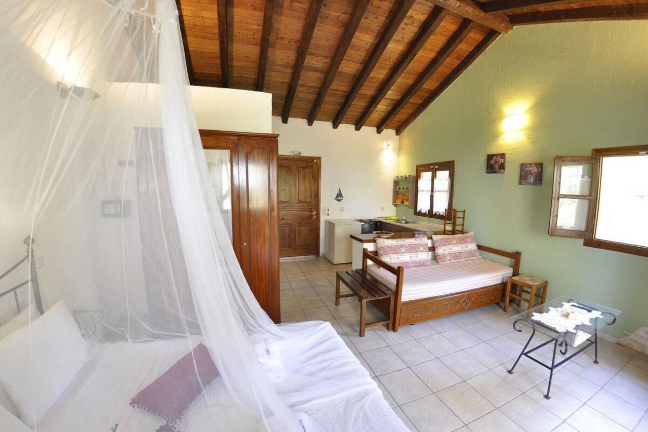 Adamantia Hotel Gaios Bagian luar foto