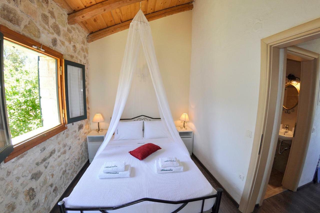 Adamantia Hotel Gaios Bagian luar foto
