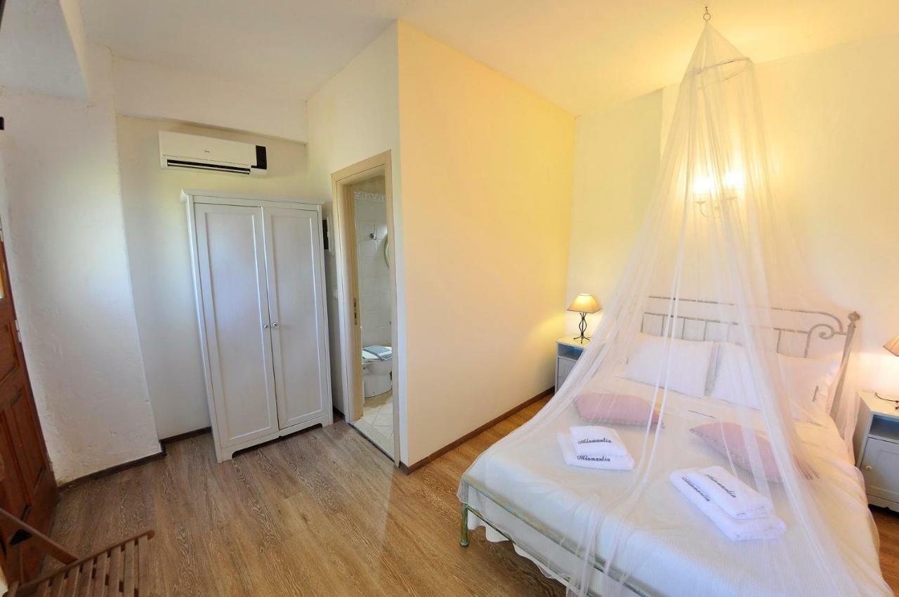 Adamantia Hotel Gaios Bagian luar foto