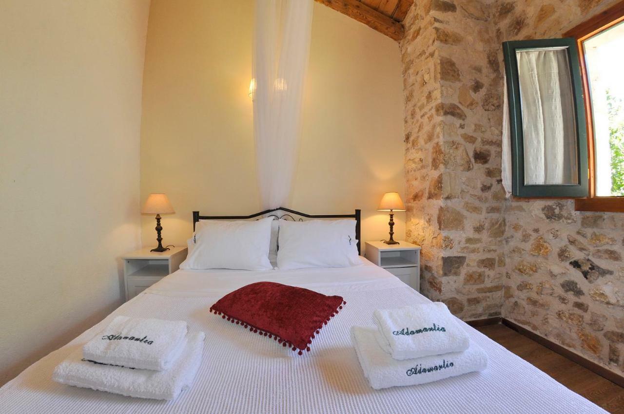 Adamantia Hotel Gaios Bagian luar foto